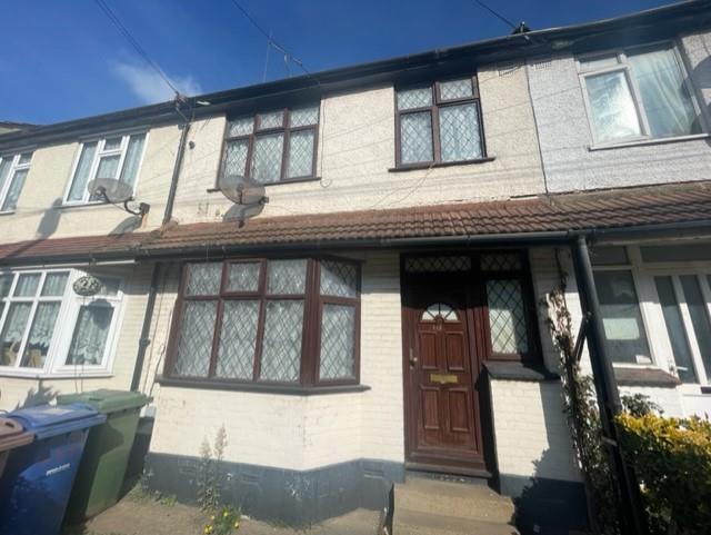 London Road, Grays