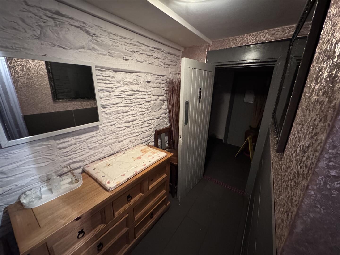 5 bedroom investment at The Quay, East Loe — photo 11 of 22