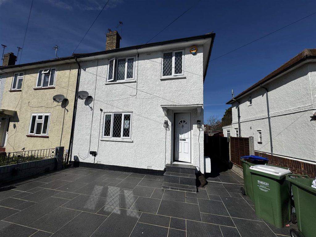 Crayford Way, Crayford, Dartford