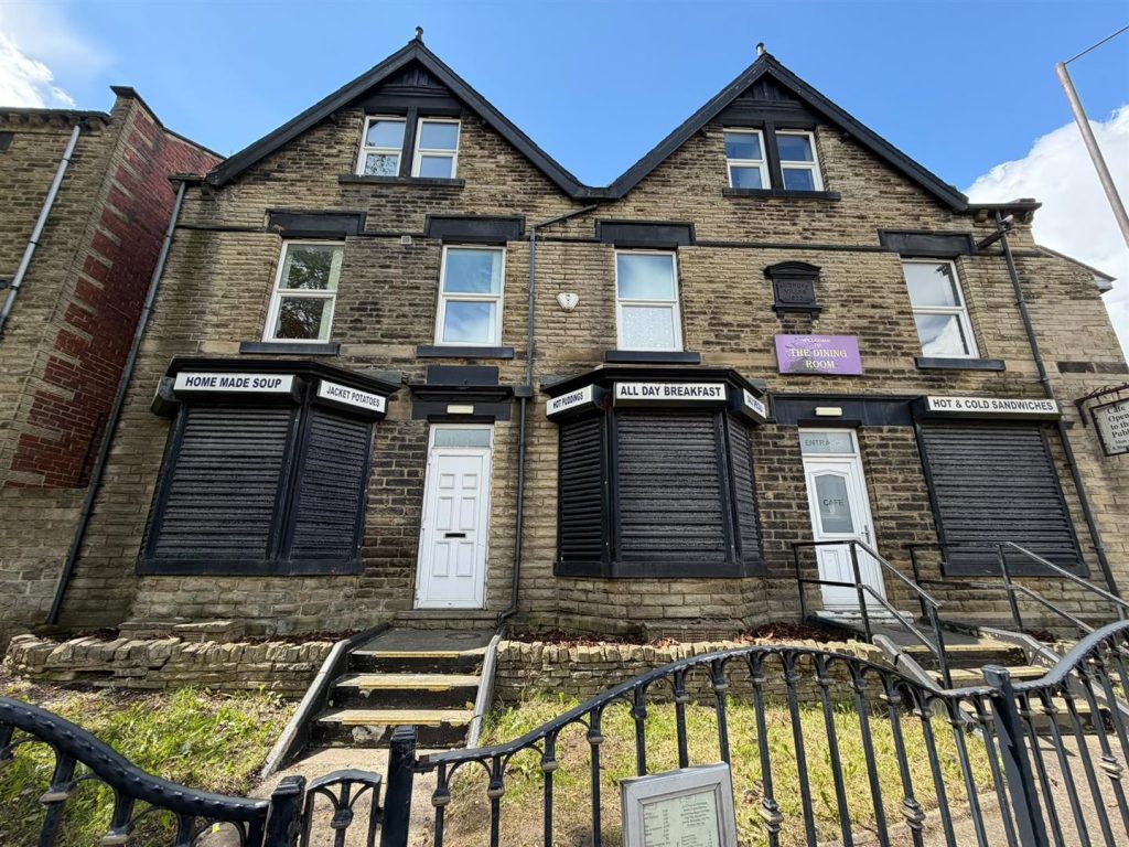 Investment at Sheffield Road, Barnsley — photo 1 of 39